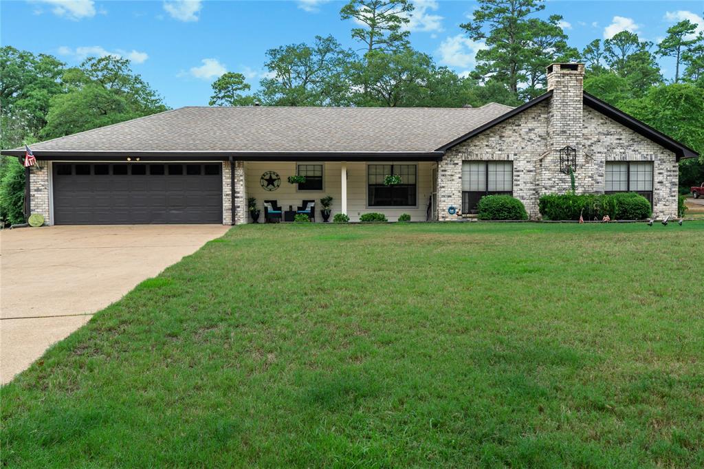 176 Woodside Lane Property Photo 1