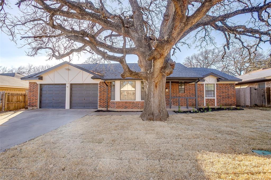 2421 Meadow View Property Photo 1
