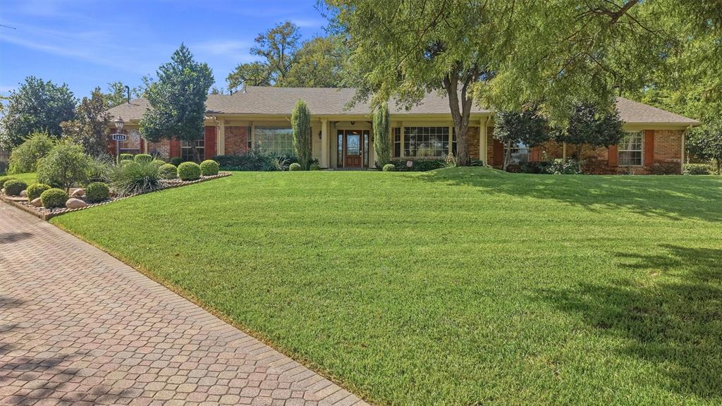 1418 Lotus Circle Property Photo 1