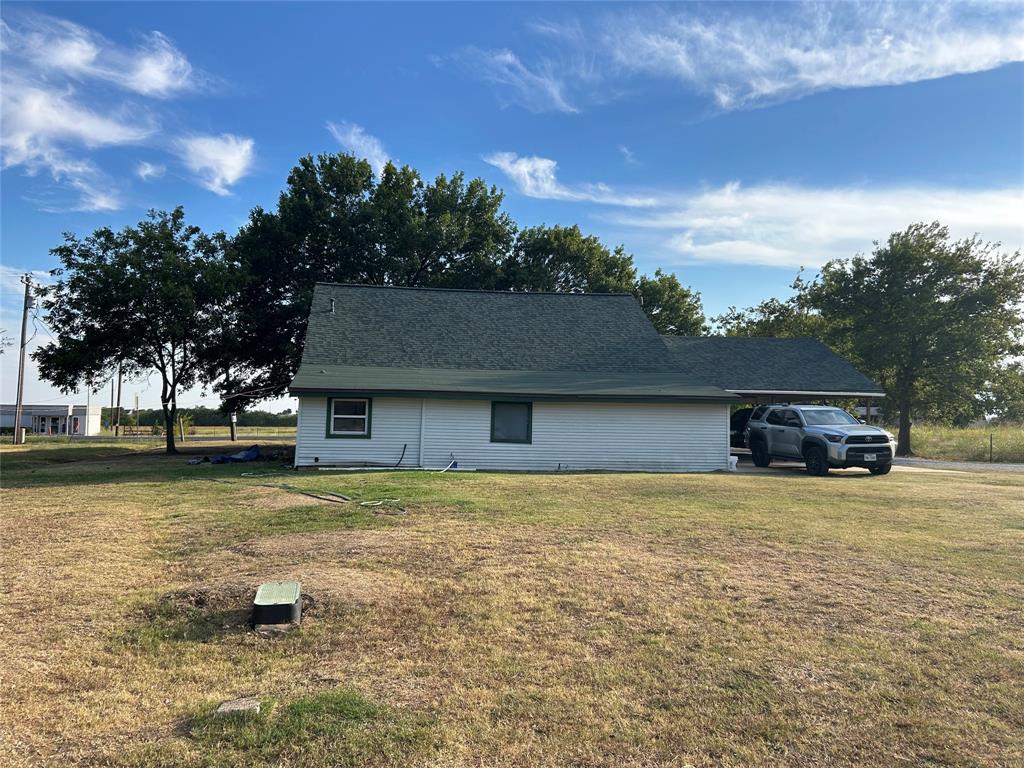 7217 W Fm 922 Property Photo 2