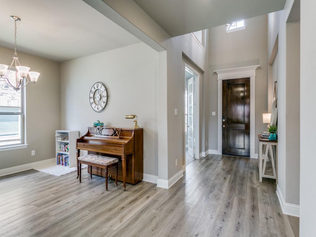 14225 Spitfire Trail Property Photo 4