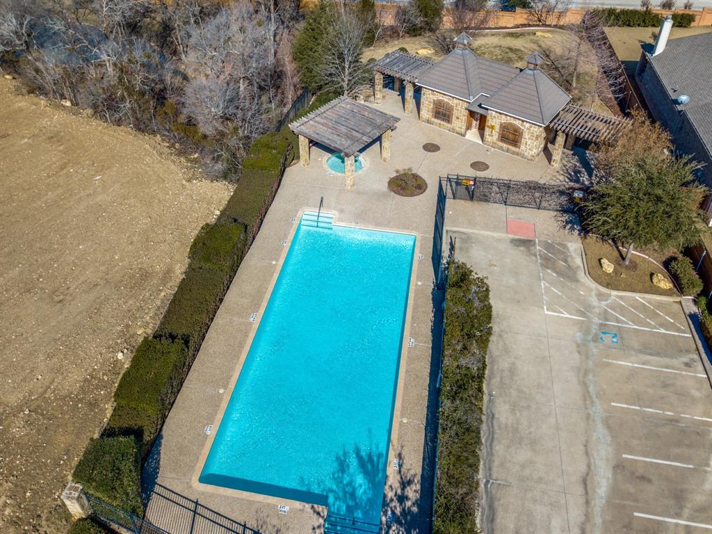 14225 Spitfire Trail Property Photo 34