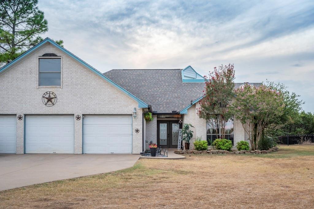 9024 S Highway 174 Property Photo 1
