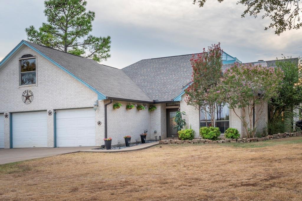 9024 S Highway 174 Property Photo 3