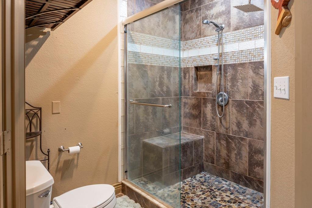 9024 S Highway 174 Property Photo 15
