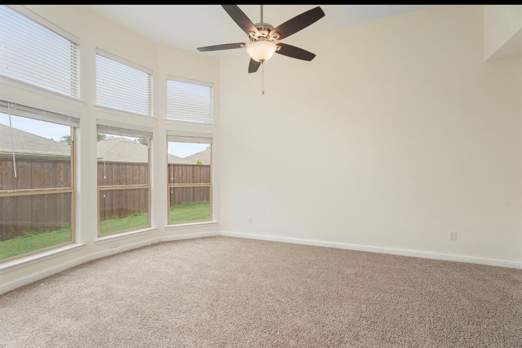 1413 Nightingale Drive Property Photo 5