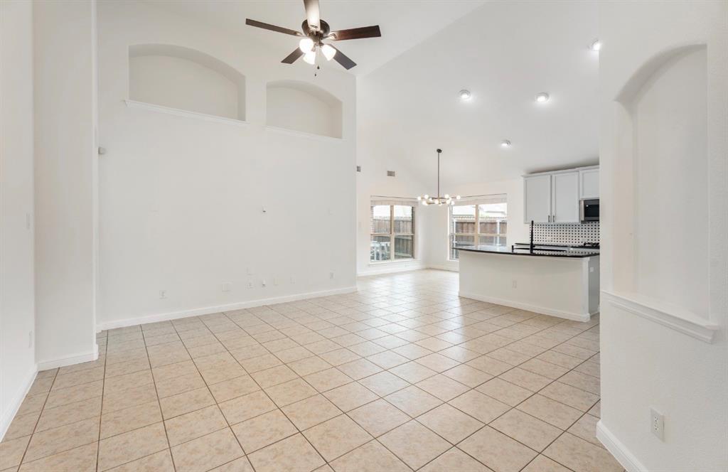 1413 Nightingale Drive Property Photo 9