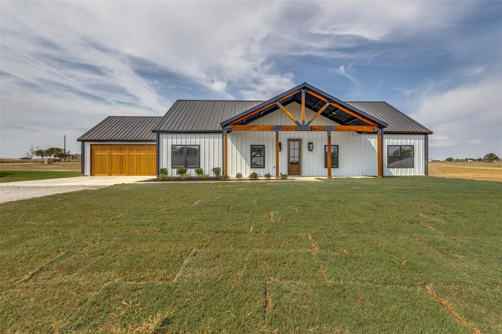2485 Cottondale Road Property Photo 1