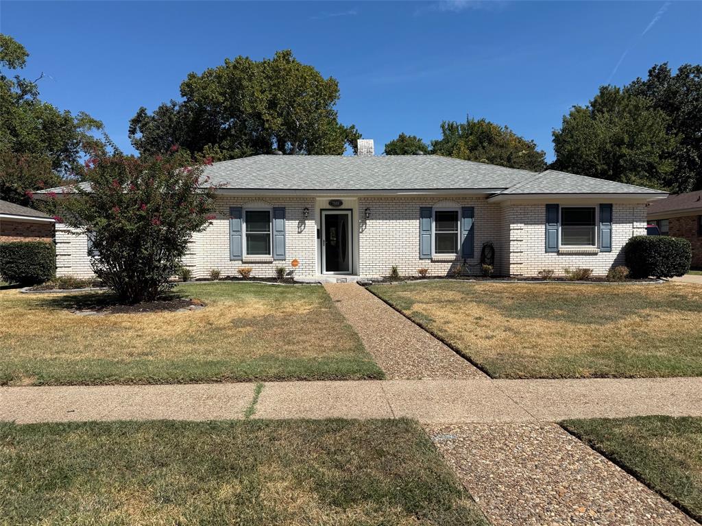 7553 University Drive Property Photo 2