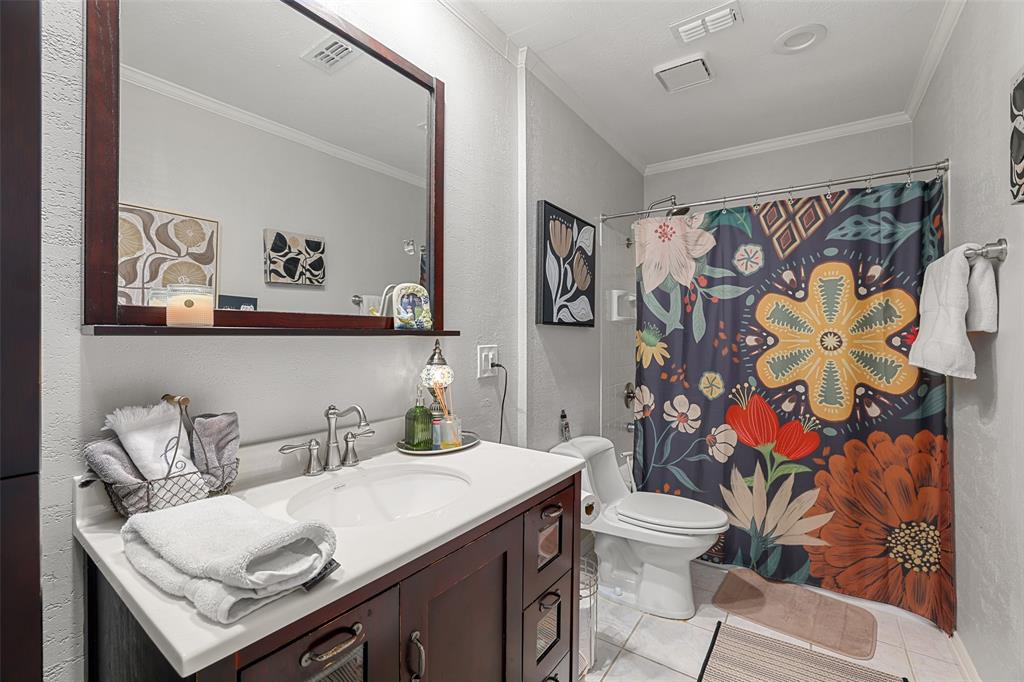 3708 Bishop Hill Drive Property Photo 25