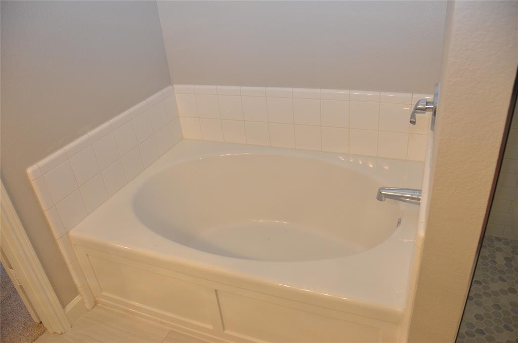 9353 Sundial Property Photo 16