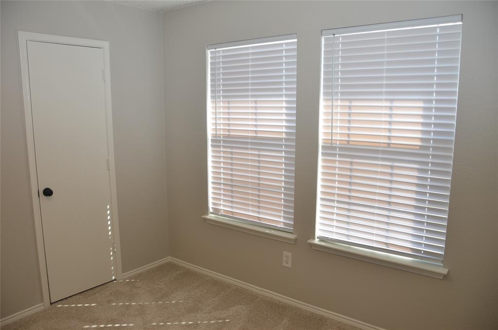 9353 Sundial Property Photo 30