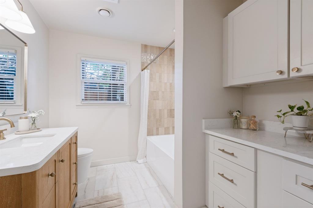 2013 Huntington Lane Property Photo 25
