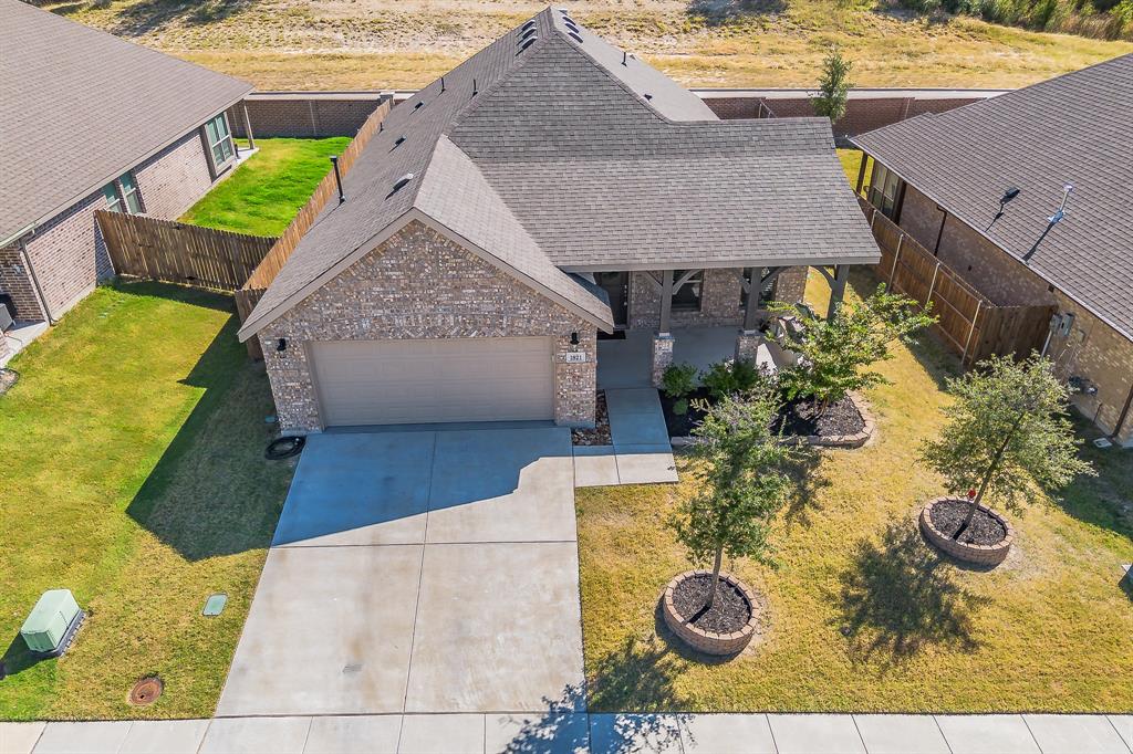 1821 Abelia Lane Property Photo 1
