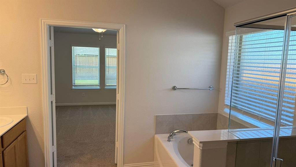 820 Jacquelyn Dr Property Photo 15