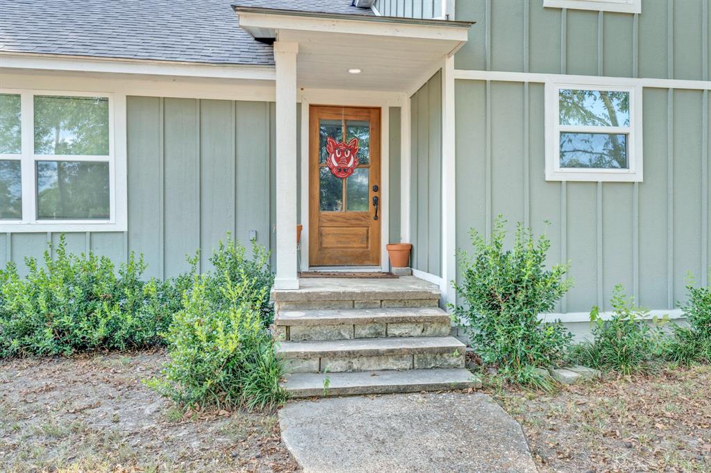 303 North Ellis Property Photo 1