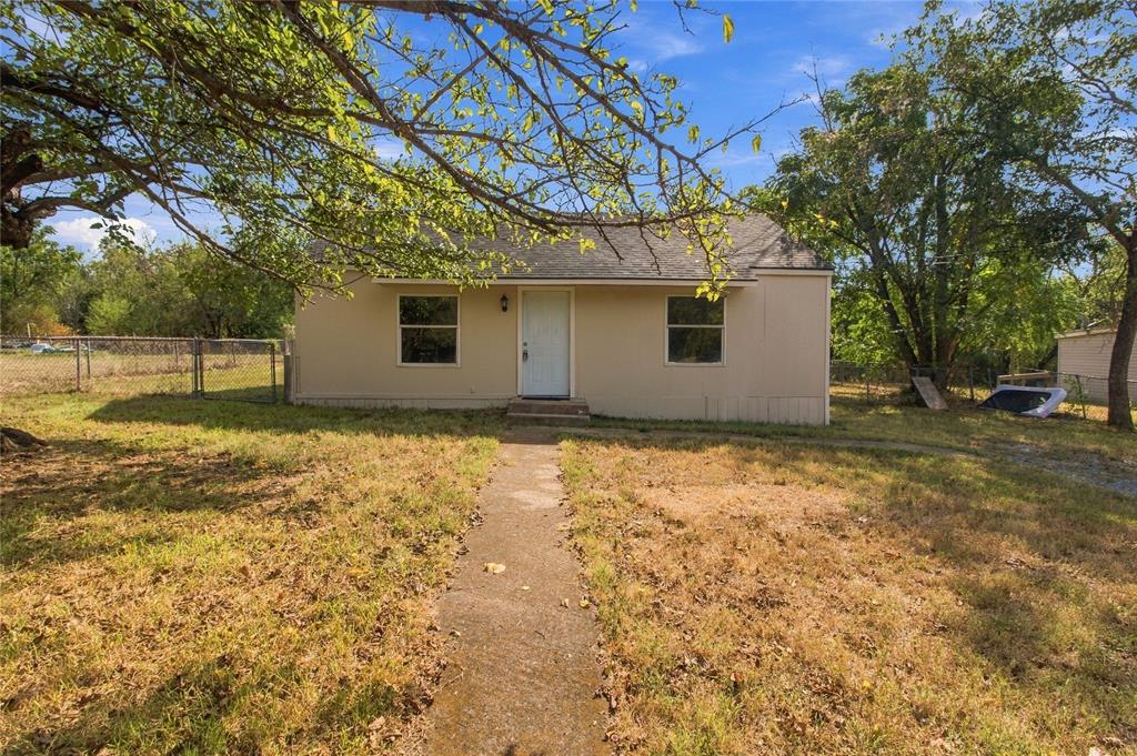1504 S Travis Avenue Property Photo 1