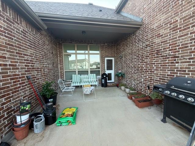 7610 Graystone Drive Property Photo 15