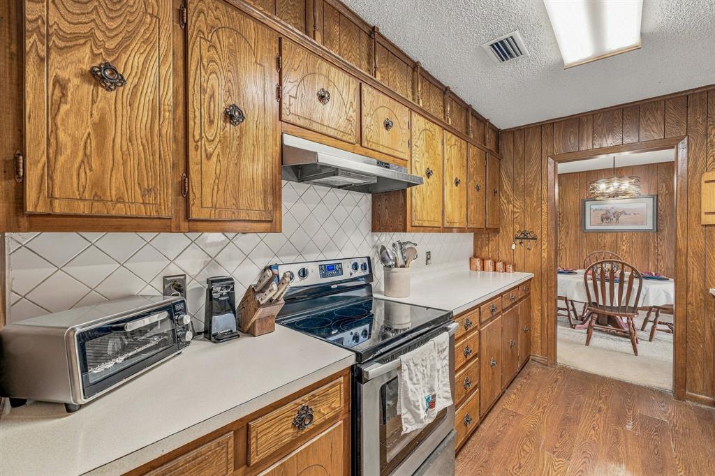 12592 N Us Highway 377 Property Photo 20