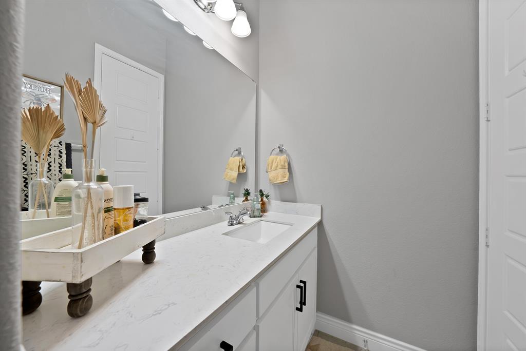 3817 Redbud Drive Property Photo 25
