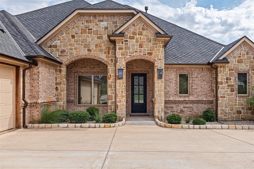 6341 Weatherby Road Property Photo 4