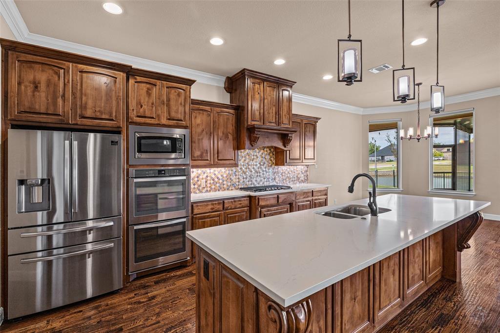 6341 Weatherby Road Property Photo 12