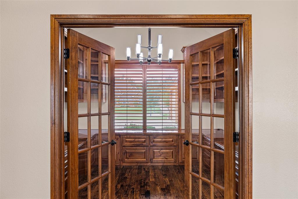 6341 Weatherby Road Property Photo 16