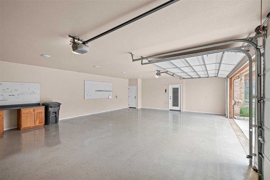 6341 Weatherby Road Property Photo 30