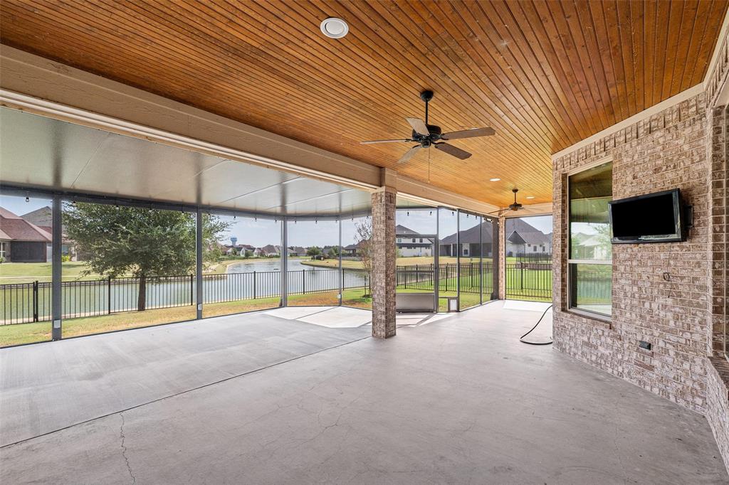 6341 Weatherby Road Property Photo 31