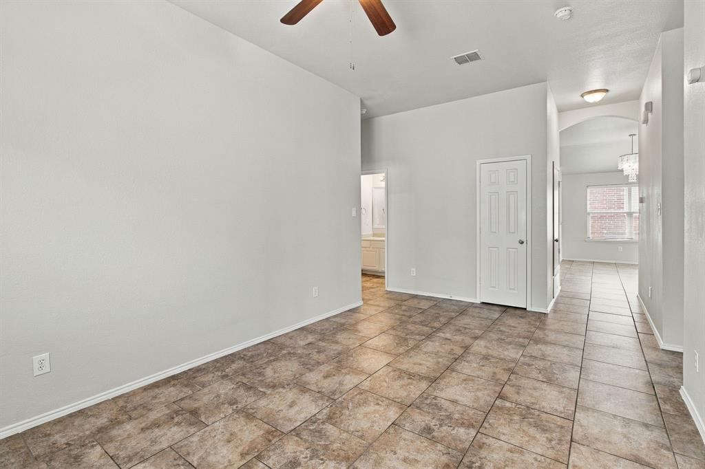 12516 Patnoe Drive Property Photo 16