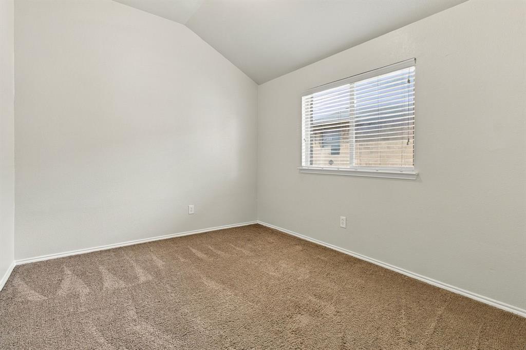 12516 Patnoe Drive Property Photo 17
