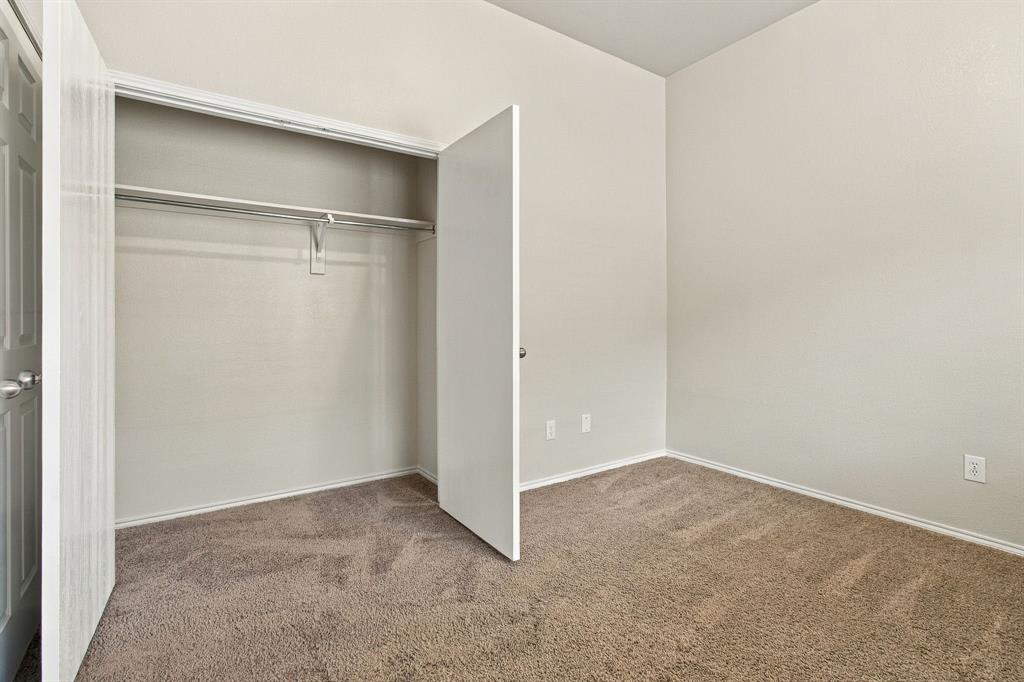 12516 Patnoe Drive Property Photo 18