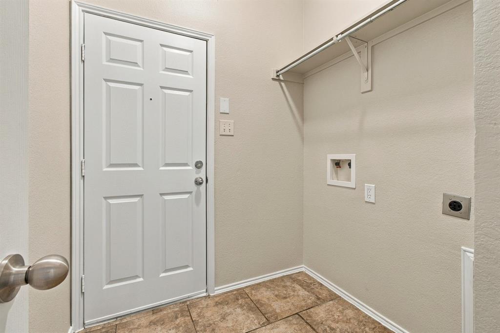 12516 Patnoe Drive Property Photo 22