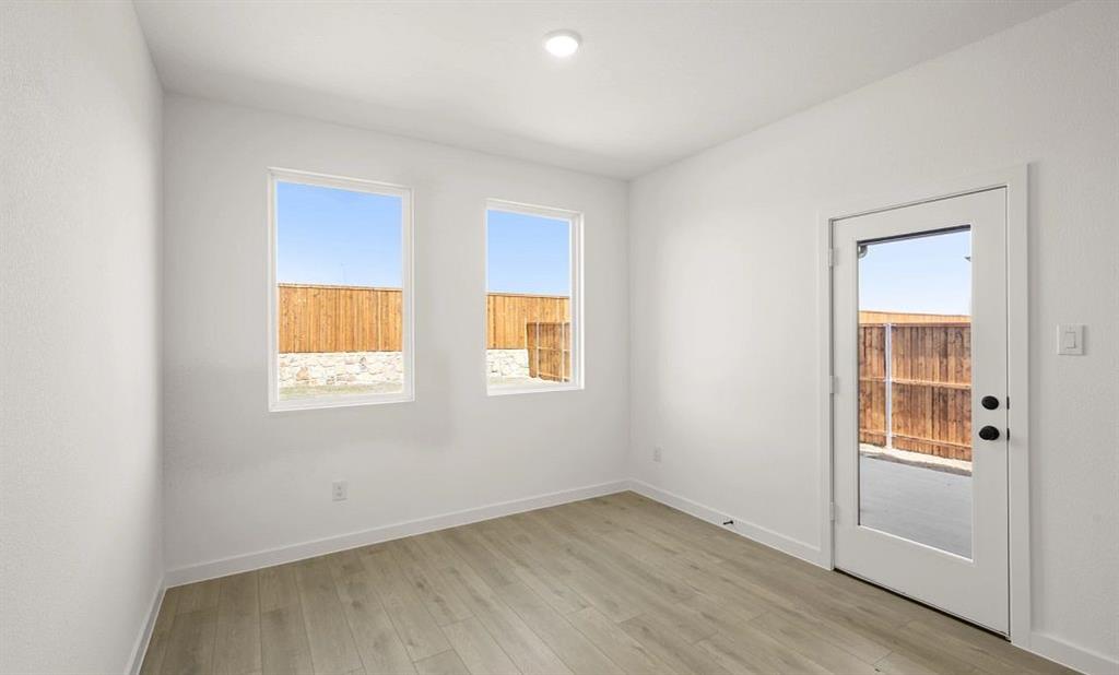 633 Tyronza Drive Property Photo 8