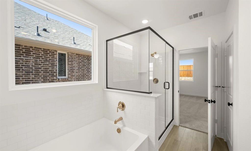 633 Tyronza Drive Property Photo 13