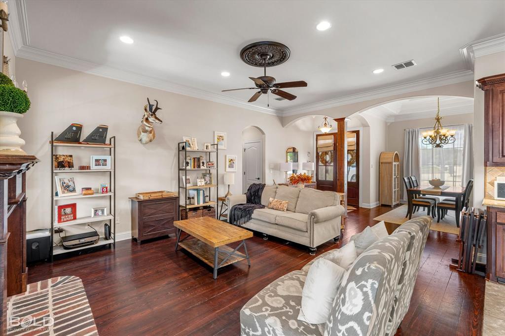 9865 Loveland Court Property Photo 10