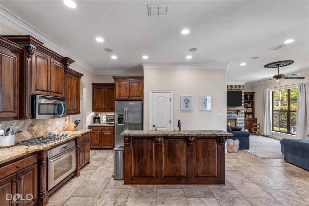9865 Loveland Court Property Photo 14