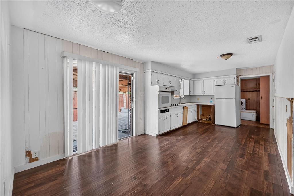 2620 Greenland Drive Property Photo 9