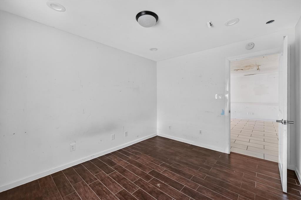 2620 Greenland Drive Property Photo 22