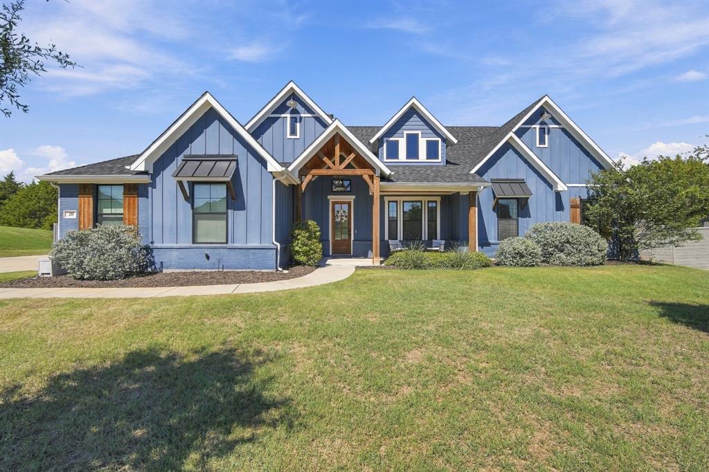 20 Woodbury Court Property Photo 1