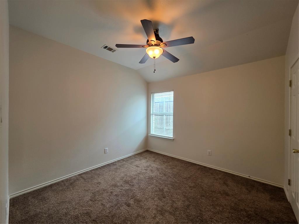 601 Crestview Court Property Photo 17