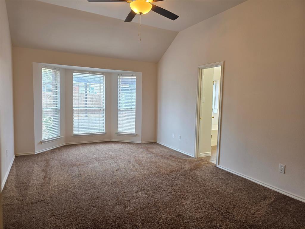 601 Crestview Court Property Photo 19
