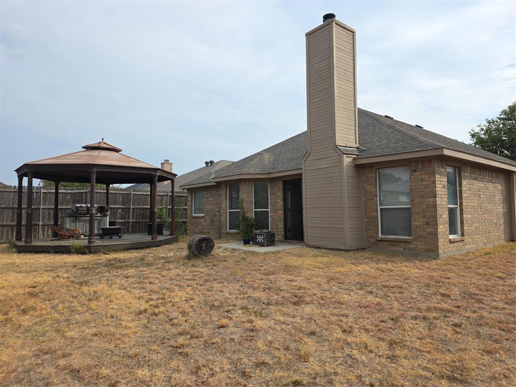 601 Crestview Court Property Photo 25
