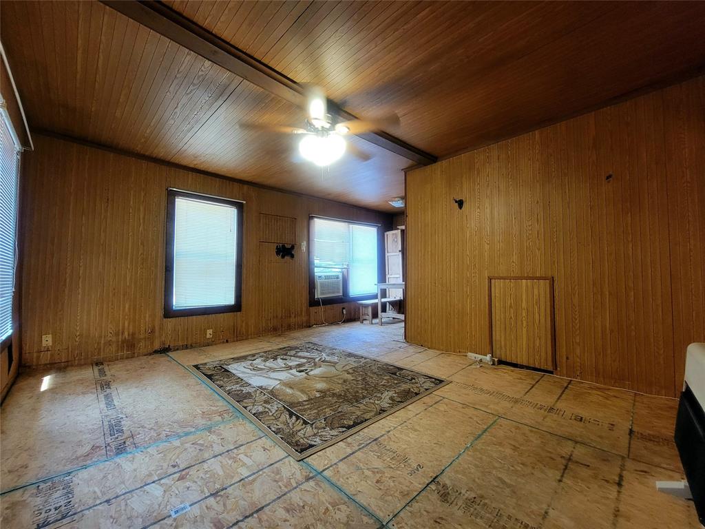 135 U.s. Highway 82-business Property Photo 19