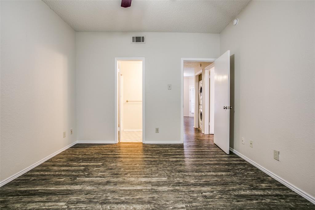 1700 Amelia Court 313 Property Photo 14