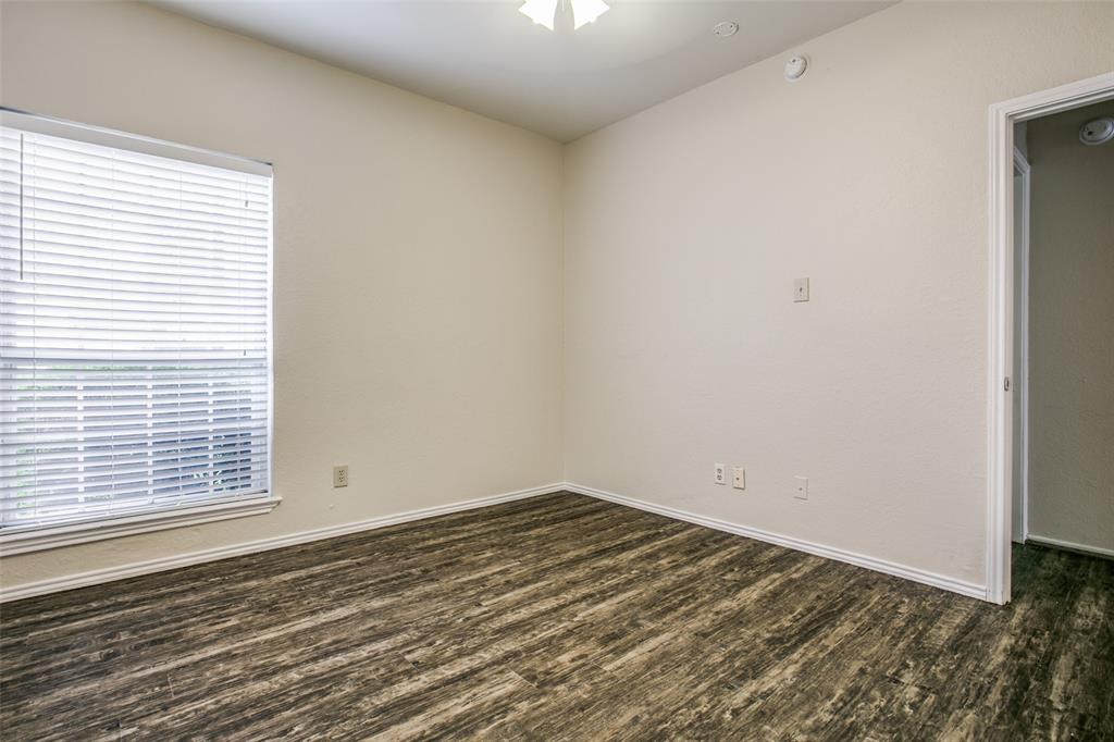 1700 Amelia Court 313 Property Photo 17