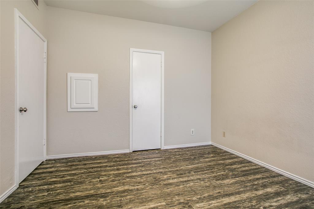 1700 Amelia Court 313 Property Photo 18