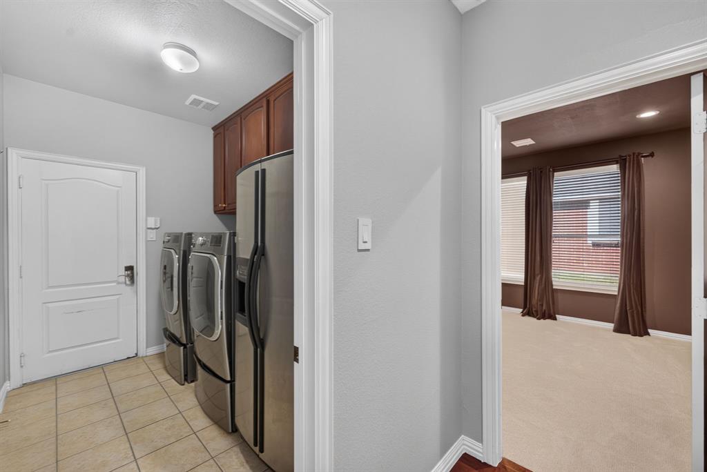4412 Greenfield Drive Property Photo 13