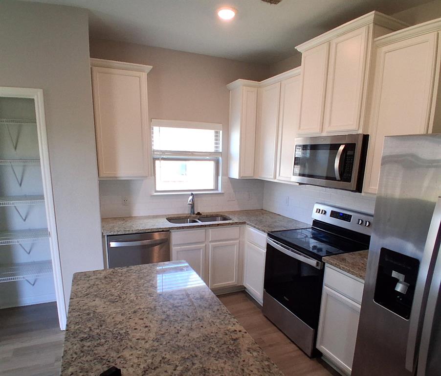 1432 Park Trails Boulevard Property Photo 7