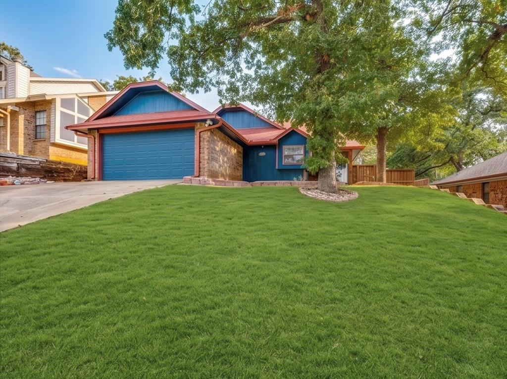6406 Woods Edge Drive Property Photo 1